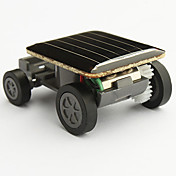 La più piccola automobile ad energia solare al mondo