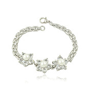 Exquisite Pearl-embedded Ladies' Rhinestone Bracelet In Electroplating Alloy