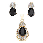 Loving Heart Black Onyx Fully-Jewelled Earring and Pendant Jewelry Set