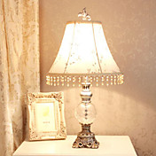 Luz 40W Tabla clásico con pantalla de tela Graceful Candelero de resina y pintura