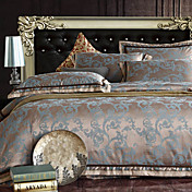4 PCS Classic Pattern Jacquard Polyester Full Duvet Cover Set