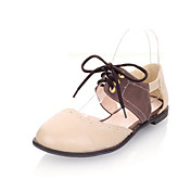 Cuero de tacón bajo cerrado dedo del pie con los zapatos con cordones de fiesta / noche (más colores)