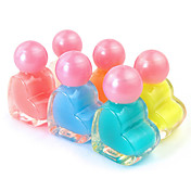 Noctilucentes esmalte de uñas botella de Amor-corazón (colores surtidos, 6 ml)