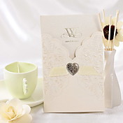 Invitación de la boda en relieve simple con la cinta (juego de 50)