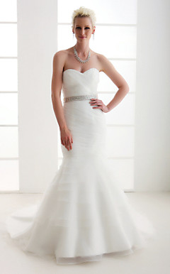Trumpet/Mermaid Sweetheart Court Train Satin Wedding Dress