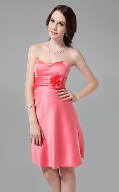 A-line Sweetheart Knee-length Satin Bridesmaid Dress
