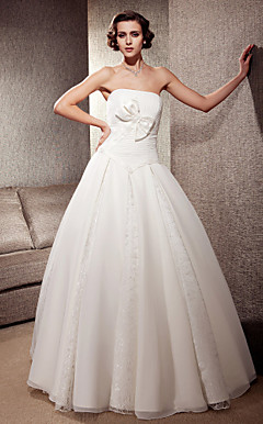 Exquisite Floor-length Chiffon Lace Wedding Dress
