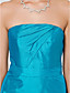  A-line Strapless Knee-length Taffeta Bridesmaid Dress