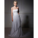 Sheath/Column Strapless Chiffon Court Train Wedding Dress