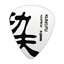 NNPICK - (KFST) composito di plastica standard Forma Chitarra / Basso Picks/6-pack (diverse Kungfu-Designs)