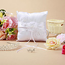 Grace Trouwring kussen met bloemen