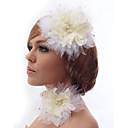 Beautiful Silk Screen With Rhinestone And Feathers Headdress Flower