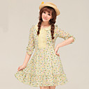Floral Print Dress cercado de mulheres
